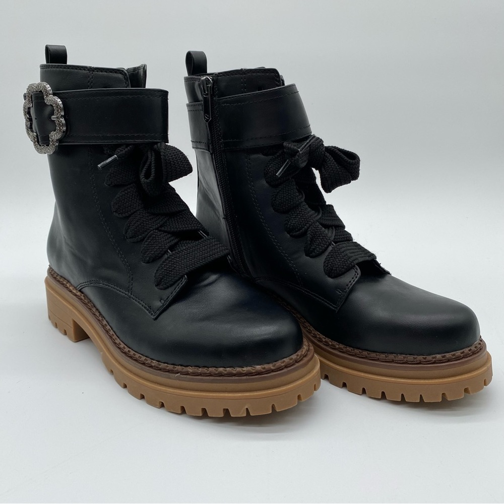 SAM & LIBBY Samantha Combat Boot Color Black with Brown Bottom